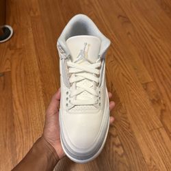 Air Jordan 3 Craft Sizes 7, 9, 10.5, 11.5, 14