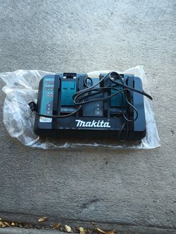 New Makita Dual Port Charger! $100 OBO!
