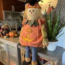 Pumpkin Scarecrow Stuffed Decoration