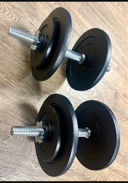 Set Of Cast Iron Standard (1.2 Inch) Dumbbells With 4 Weight Plates Of 10,  And 4 Of 5  Pounds.