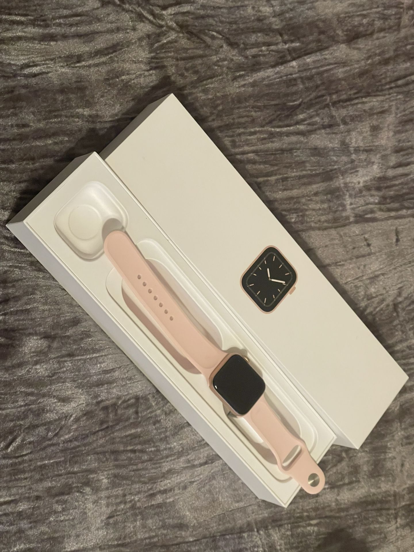 Rose Gold Series 5 Apple Watch