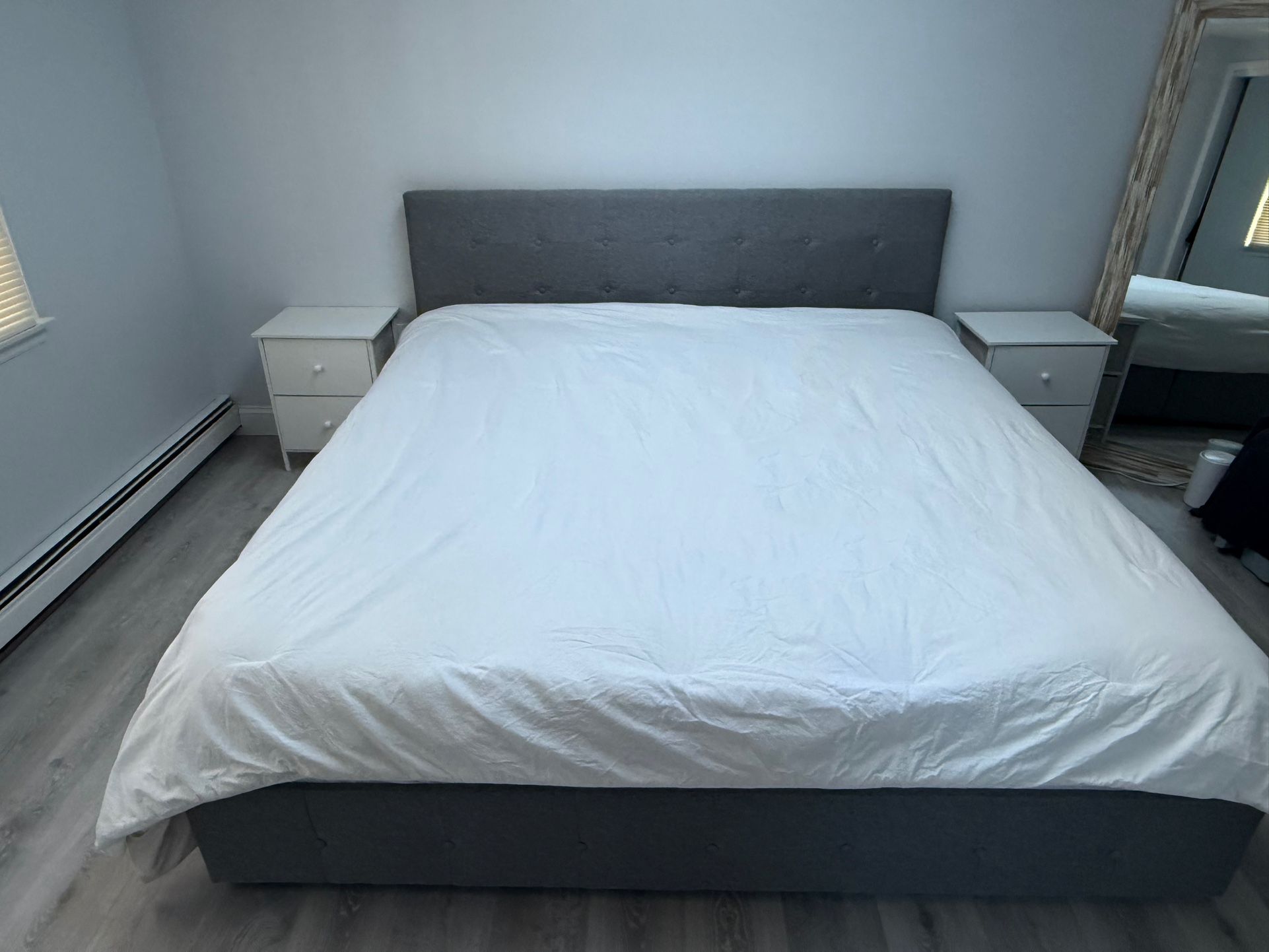 King Sized Bed Frame With 4 Storage Drawers- Excellent condition