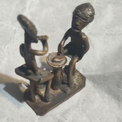 African Akan Ashanti Brass Bronze Metal Weight Tribal Figure Man and woman Eat 