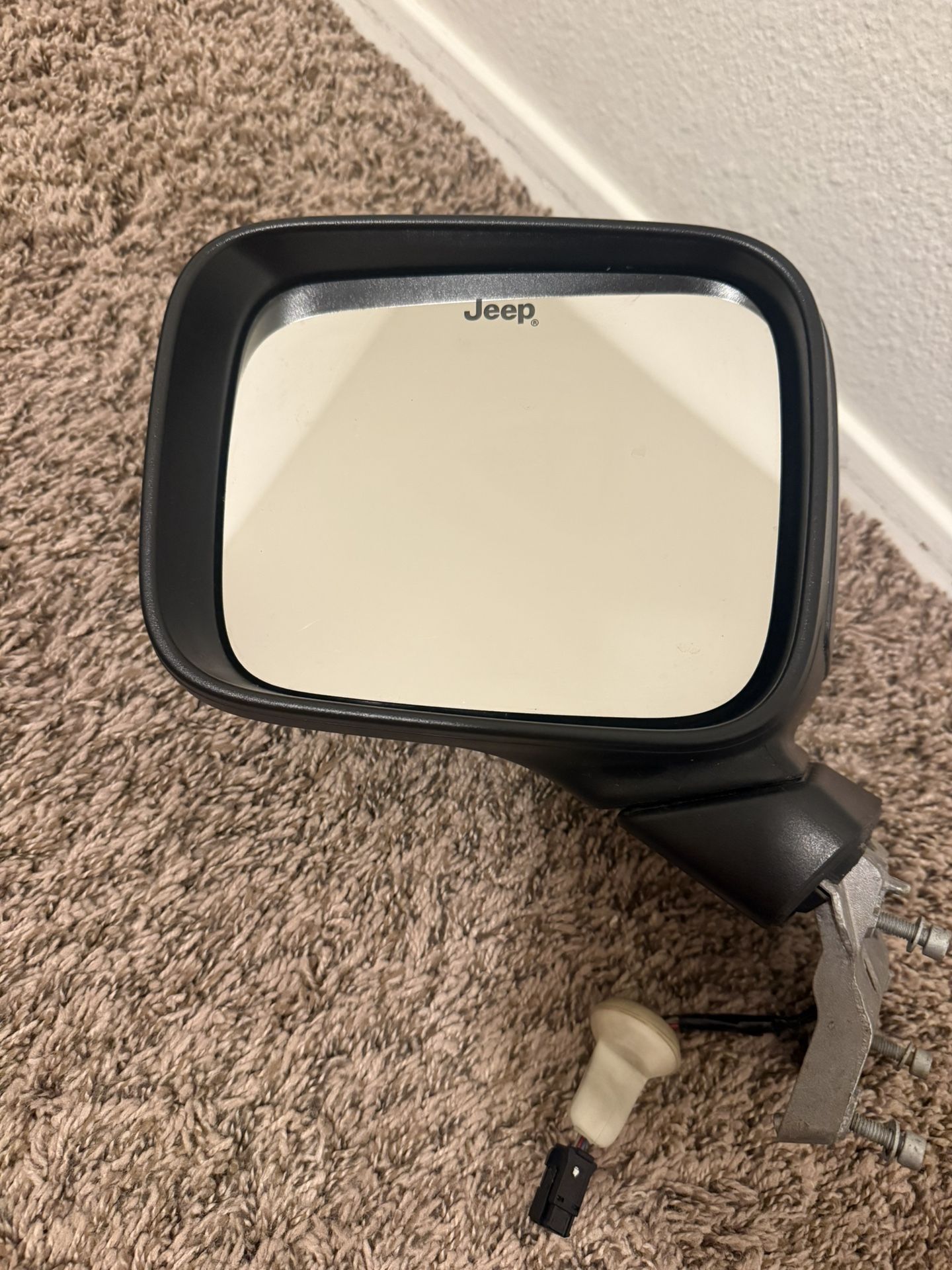 Genuine Jeep Renegade 2015-2022 Electric folding outside mirror right, left