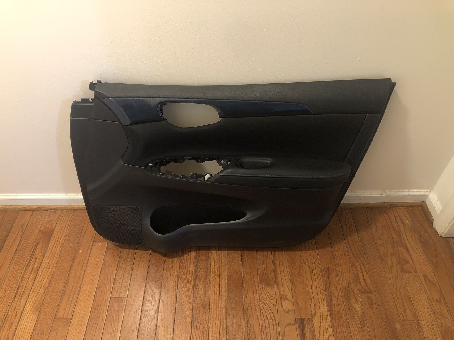 Nissan Sentra Door Panel