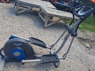 Elliptical Pro-Form XP 130