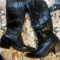 Black Cowgirl Boots 