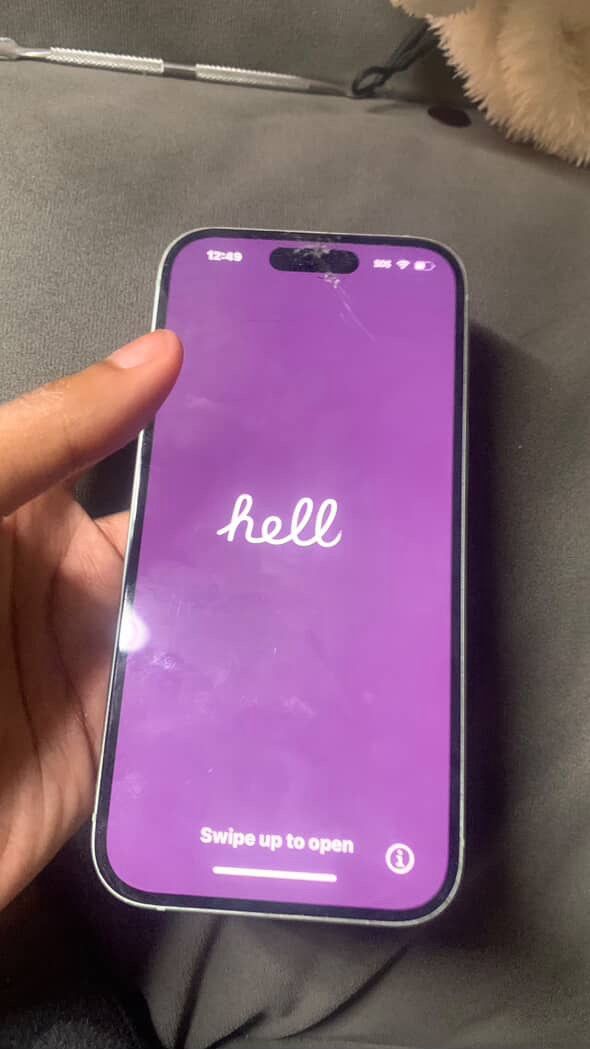 iPhone 15 Green