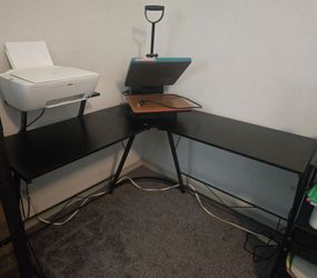L shaped desk