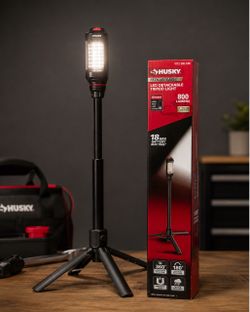 NEW Husky 800-Lumen Rechargeable LED Detachable Tripod Work Light