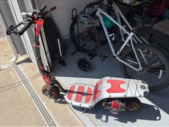 Morovox MVS10 Gas Powered Scooter
