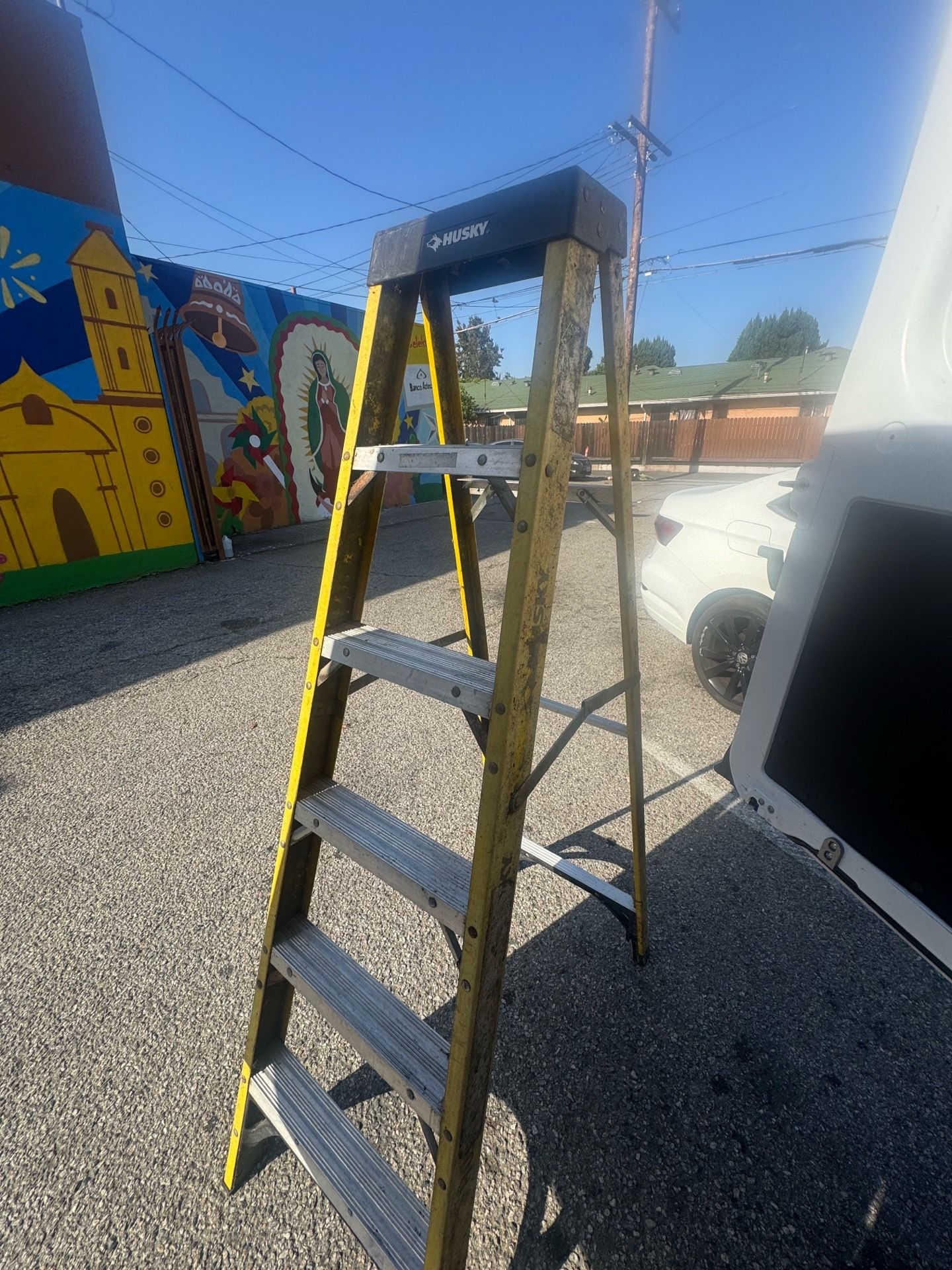 Husky 6 ft ladder