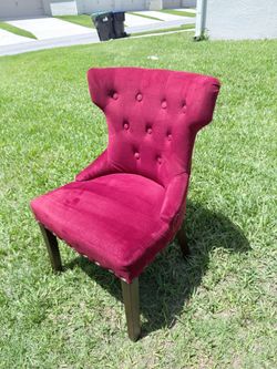 Beautiful Red Velvet Accent Chair for Sale – 35” x 22.5”