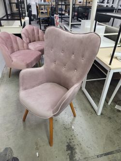 Accent Chair 