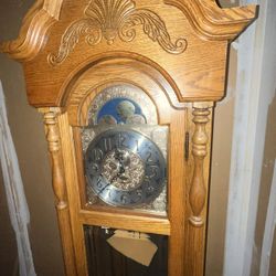 Beautiful Vintage Ridgeway 2084 Oak Hermle Cable Driven,Moon Dial,Westminster Chiming, Moon Dial Grandfather Floor Clock
