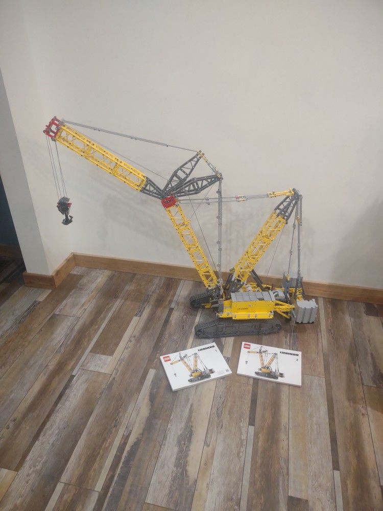 LEGO Liebherr Crane