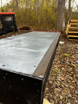 Skateboarding grind platform