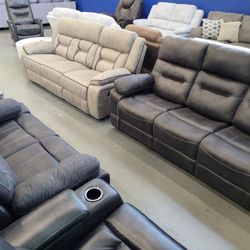 ❤️ **ON CLEARANCE NOW ** Brand New Reclining Sofas And Loves