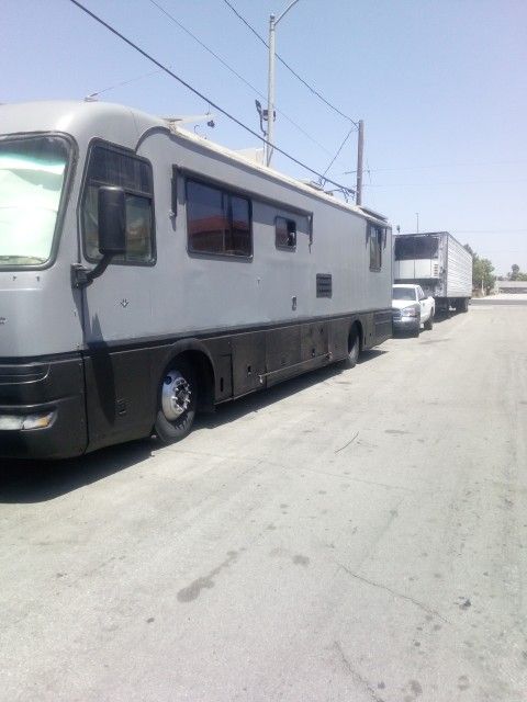 Diesel Pusher 39 Ft