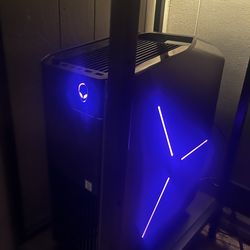 Alienware Aurora Gaming PC - GTX 1070 i7 6700K 32GB DDR4 256GB SSD 1TB HDD