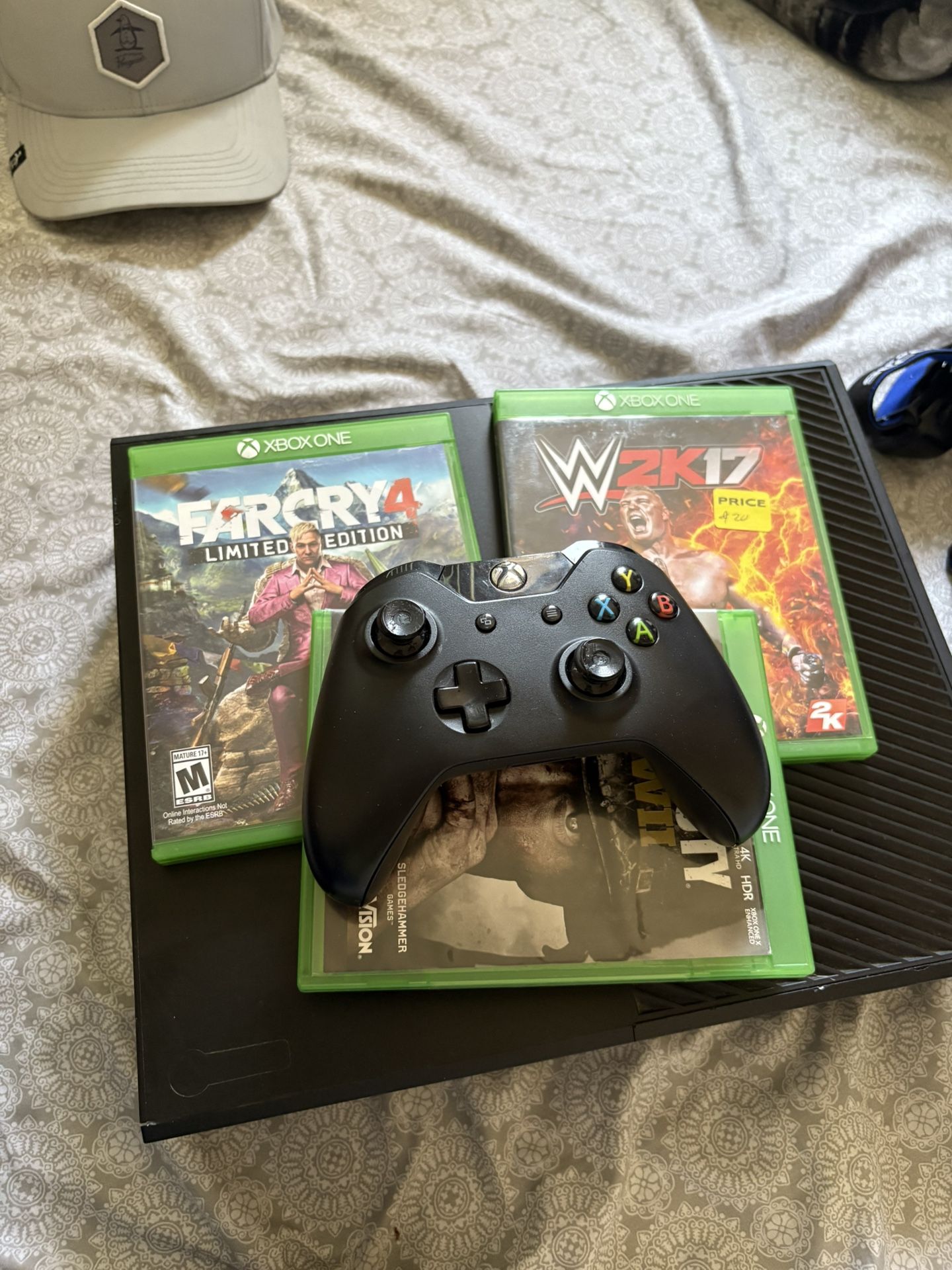 Vendo Xbox One Muy Buenas Condiciones