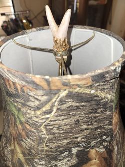 Mossy oak deer antler lamp deals