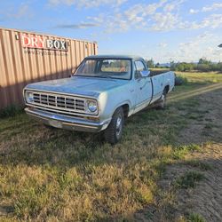 1976 DODGE D-200