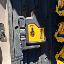 DEWALT LEVEL LASER POINTER 