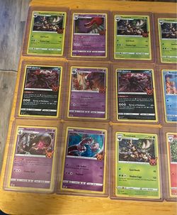 Pokémon TCG Card Lot in Sleeves