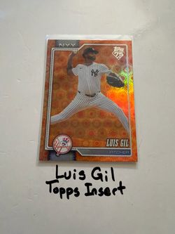 Luis Gil New York Yankees Pitcher Topps Short Print Insert Card.