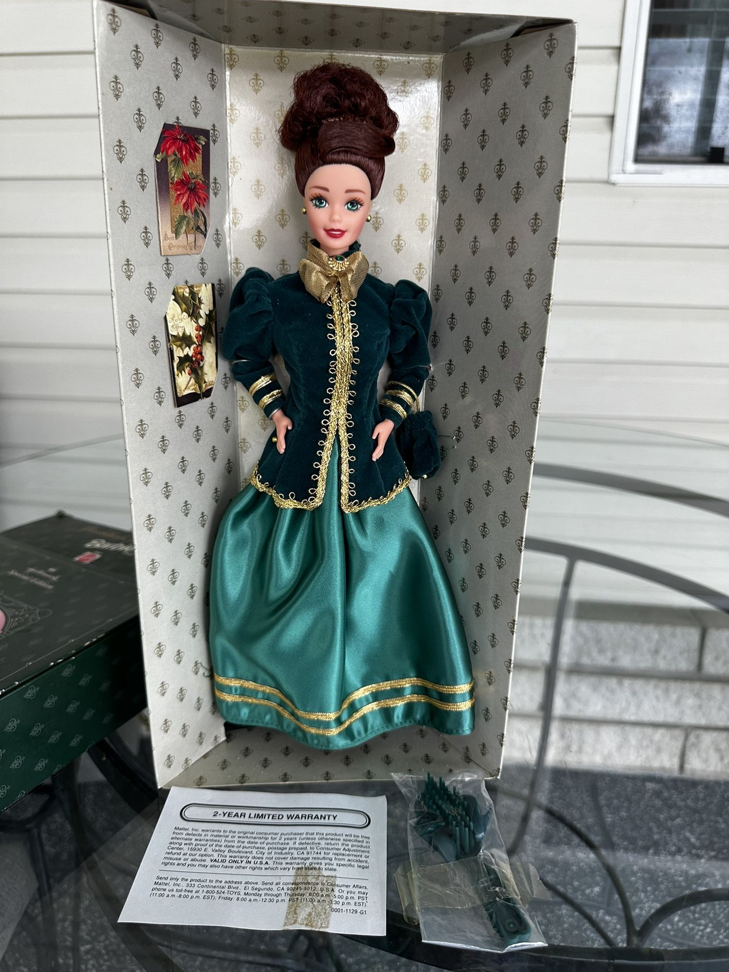 Barbie Yuletide Romance Special Edition Doll - Hallmark Victorian Era Collector's Edition, 12 Inch, Out Of Production - View #12