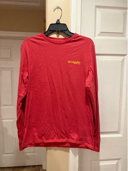 Mens Columbia tee’s