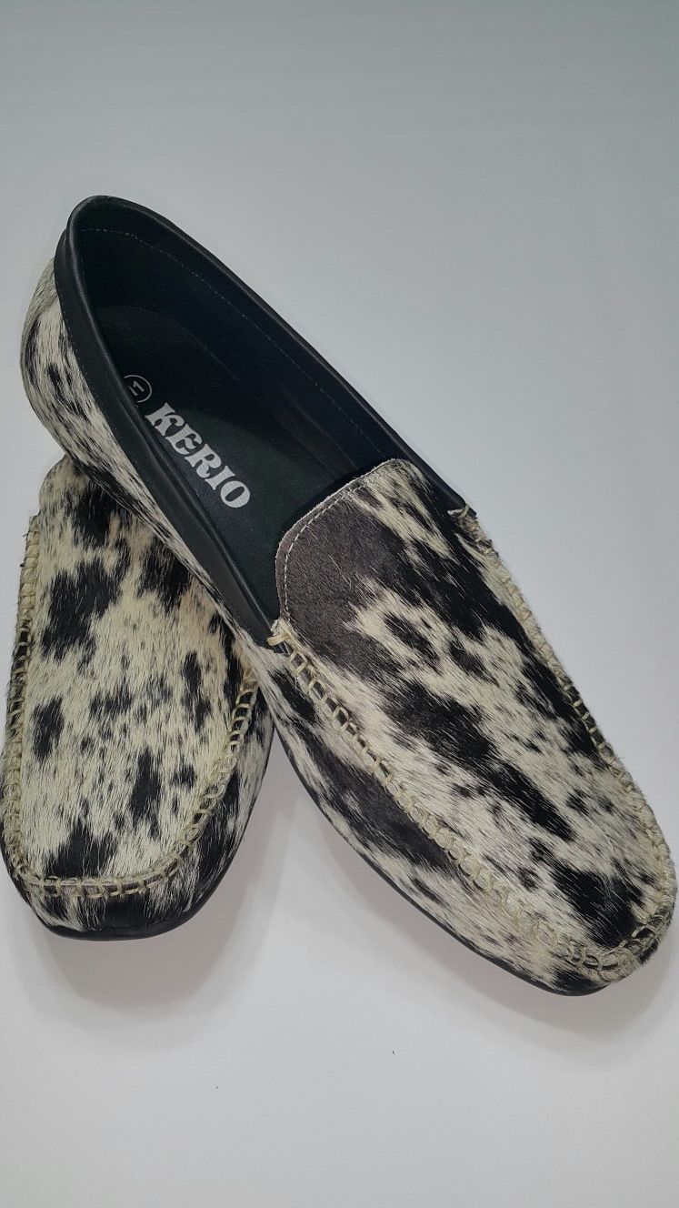Cowhide leather shoes