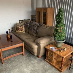 Furniture From $5 To Up To $20 🎈🎈🎈house And Business Furniture And Decoration, Kitchen Items, Couch, Sofa, Chair, Desk Chair, Table, Tv Stand, Pain