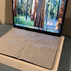 Se vende MacBook Air M4 Nuevo  😍