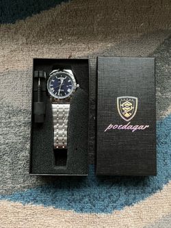Poedagar Watch