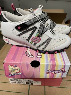 Skechers Girls Sneakers Size 2