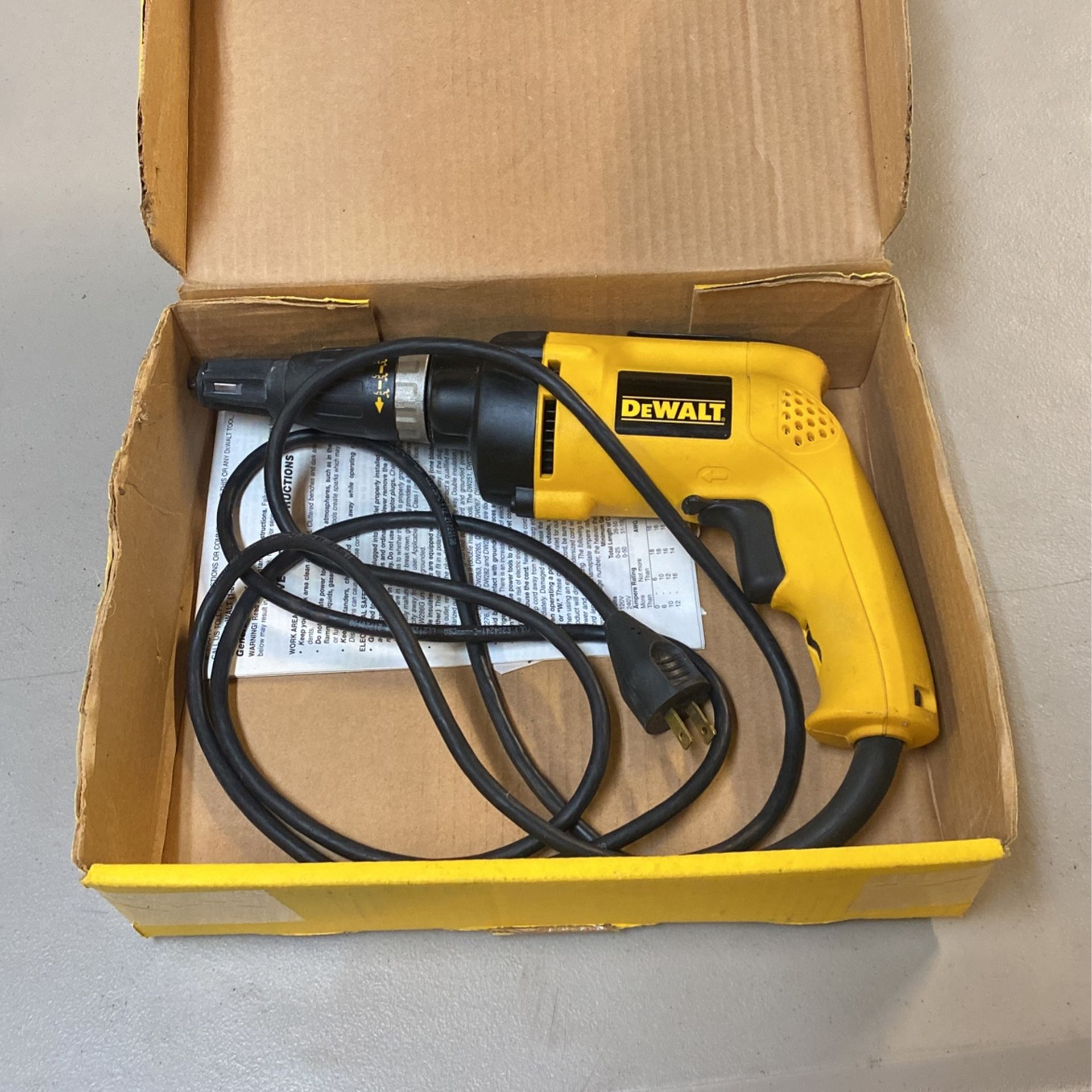 DeWalt Drywall Gun