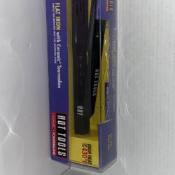 Hot tools flat Iron 1.5 in