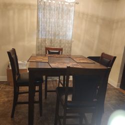 5 Piece Wood Dinette Set with Leather Seats