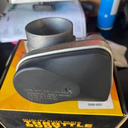 New 2005 Dodge Magnum 2.7 throttle body