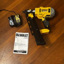 Dewalt 20v Cordless 21° Framing Nailer