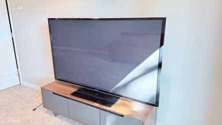 65” Panasonic Plasma TV — Works Great