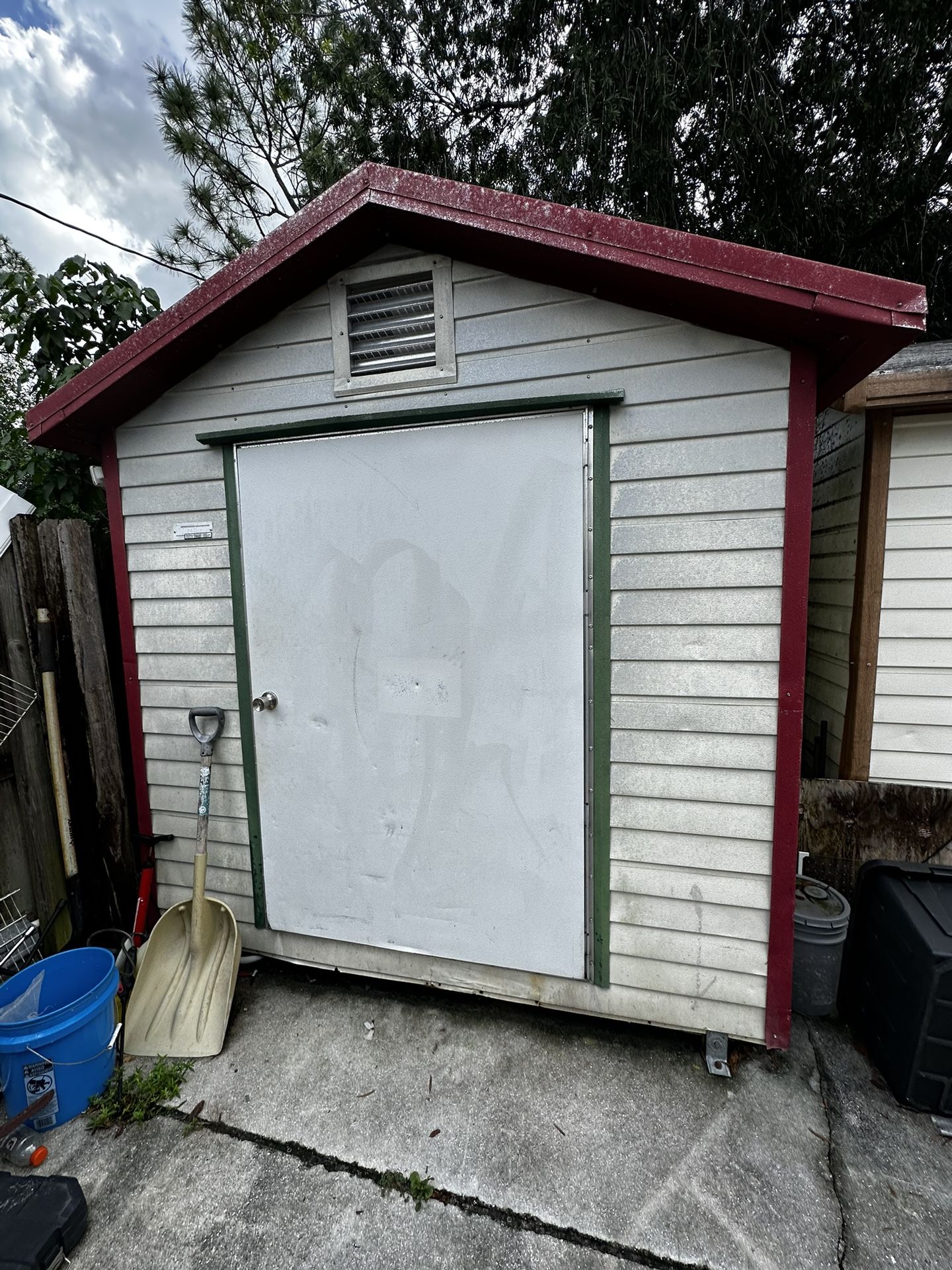 Shed 8x12