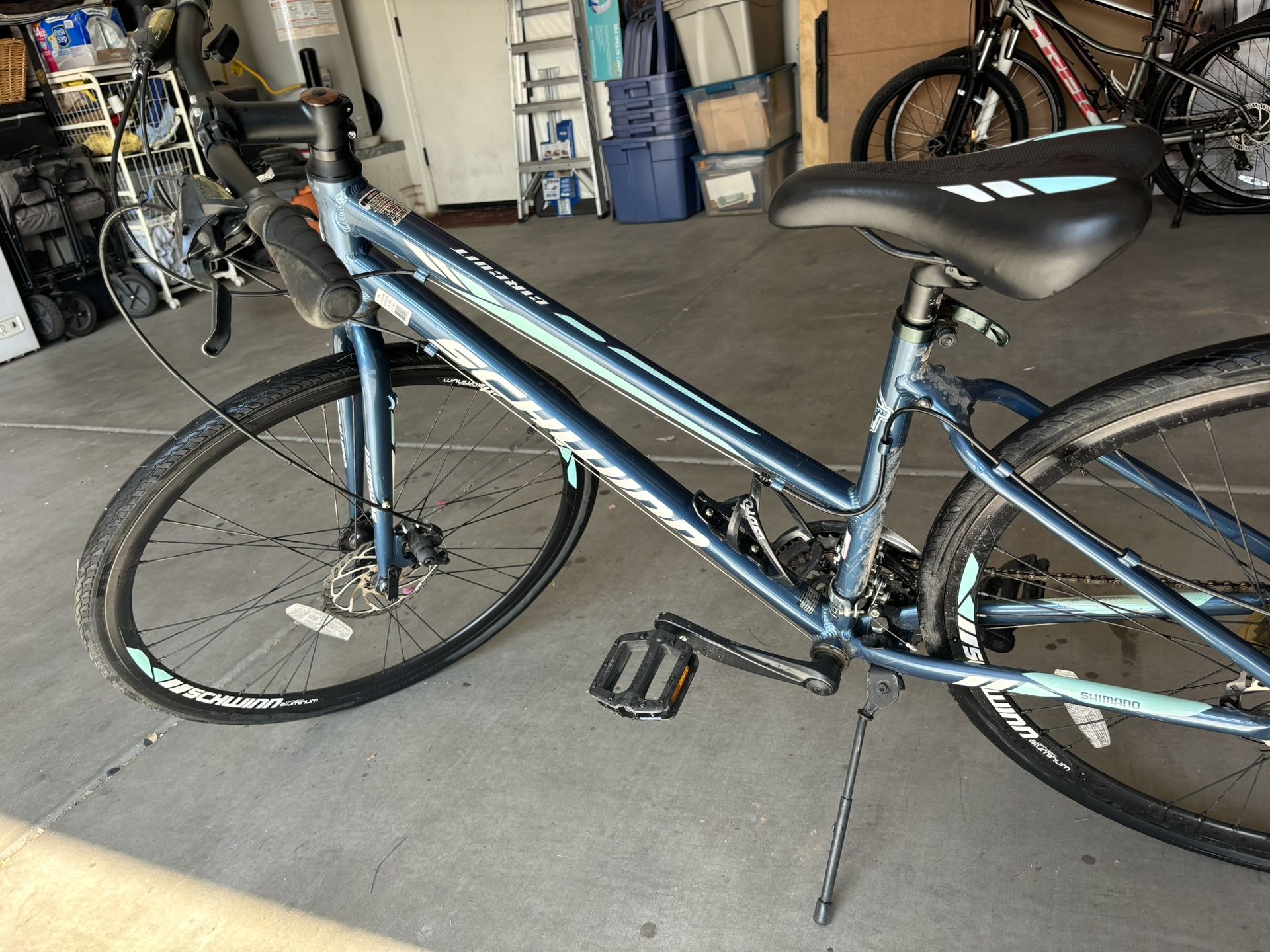 Schwinn Hybrid Schwinn Circuit 2021 Schwinn Men's Circuit 700c/28