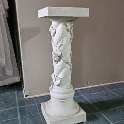 Pedestal 