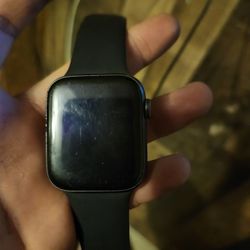 Apple Watch Series 6 44mm Okay Condition 