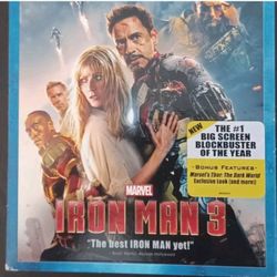 Iron Man 3 (Blu-ray/DVD, 2013, 2-Disc Set) Like New Condition 