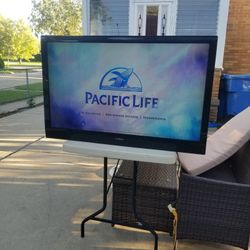 TV Good Condition No Remote 47 Inches  