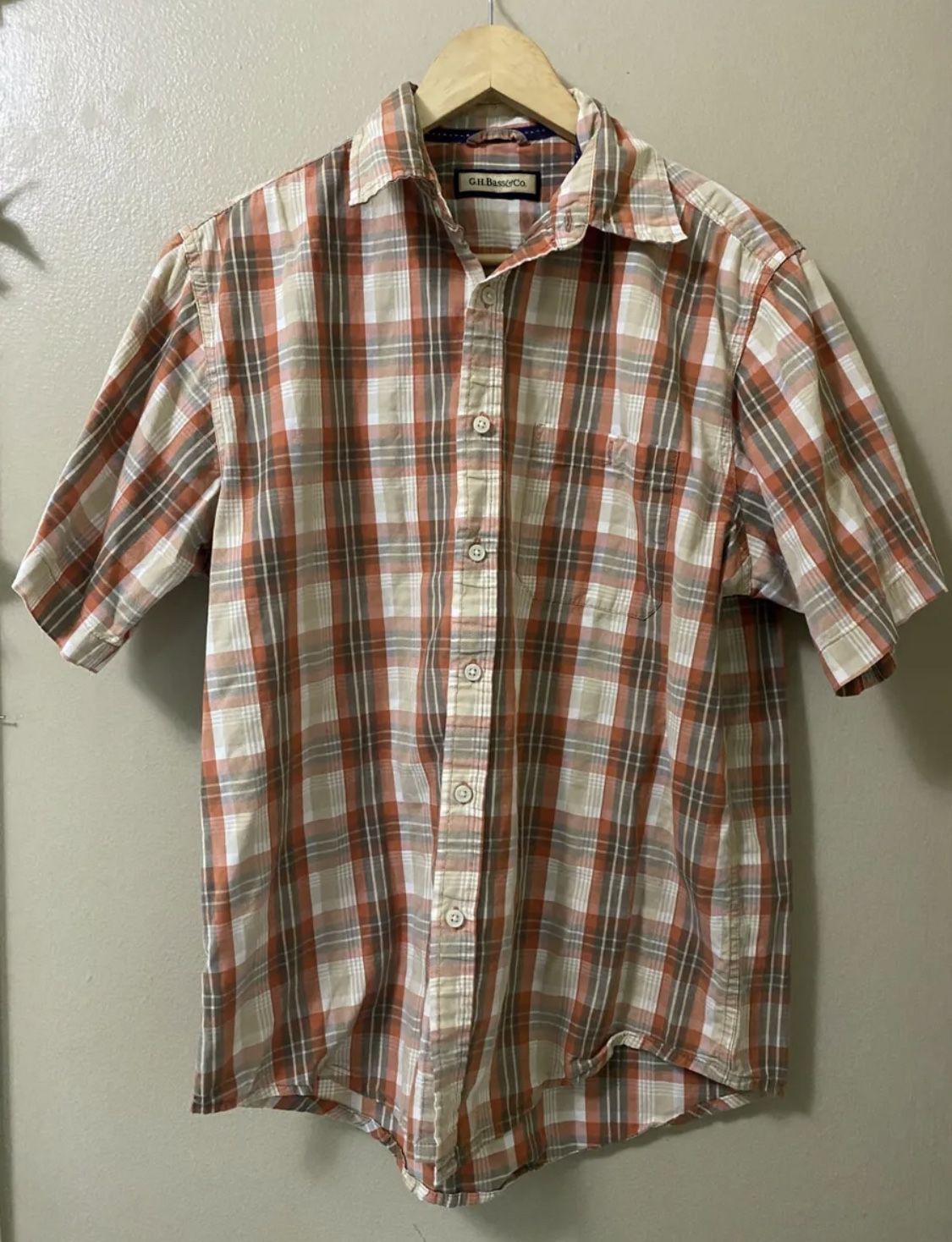 G.H. Bass & Co Orange Beige Plaid Button-Up Short Sleeve Shirt Men's size M
